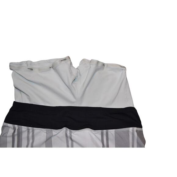 Lululemon Pace Setter Skirt Size 6 - see measurements - Picture 5 of 9